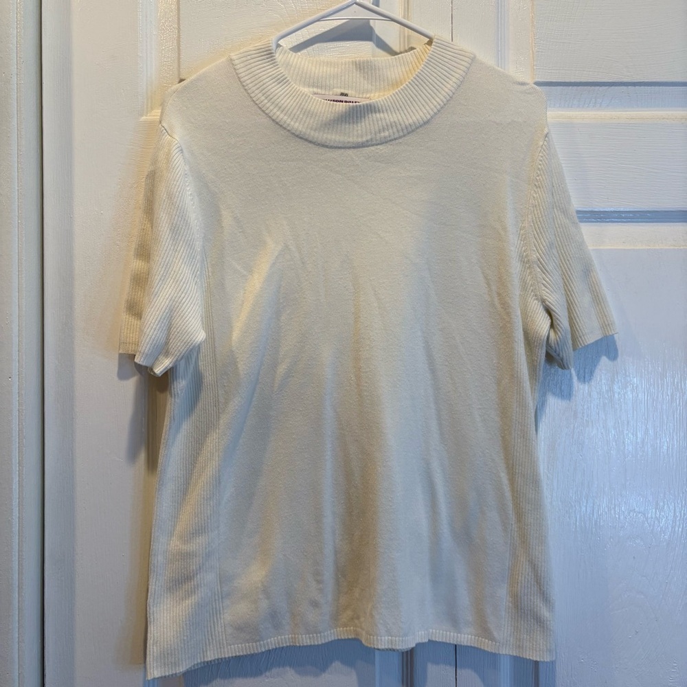 Allison Daley Cream Ribbed Short Sleeve Sweater - Size Medium
